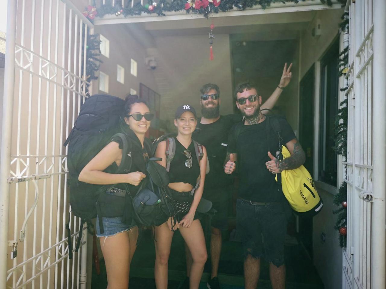 Jdl Residences Hostel เลกัซปี ภายนอก รูปภาพ